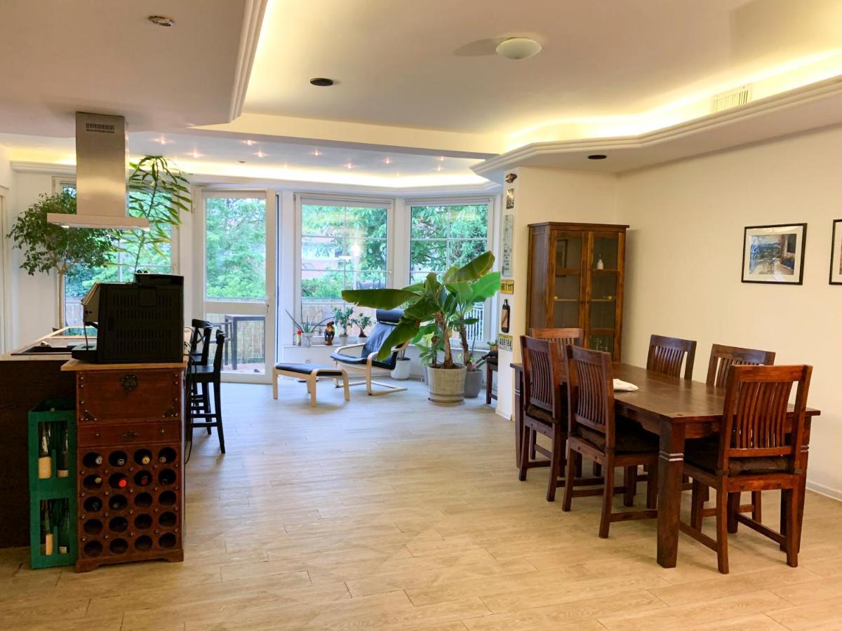 Grosse & Voll Ausgestattete Apartments, Studios, Doppelzimmer, Workspace, Parkplatz, Netflix, Prime & Schnelles Wifi In Ruhiger Lage Mit Garten Rudolstadt Exterior foto