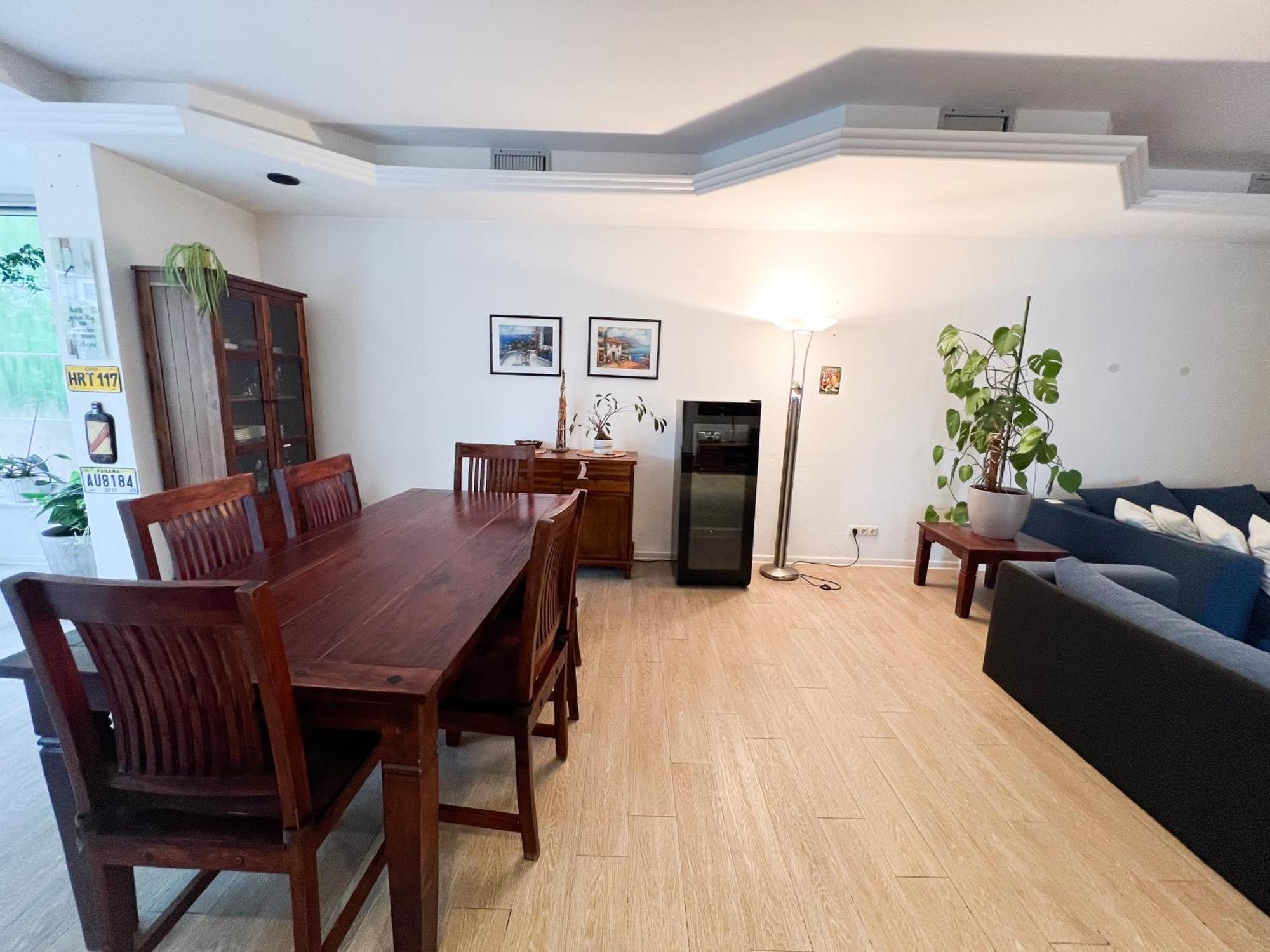 Grosse & Voll Ausgestattete Apartments, Studios, Doppelzimmer, Workspace, Parkplatz, Netflix, Prime & Schnelles Wifi In Ruhiger Lage Mit Garten Rudolstadt Exterior foto
